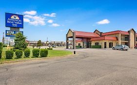 Americas Best Value Inn Paris